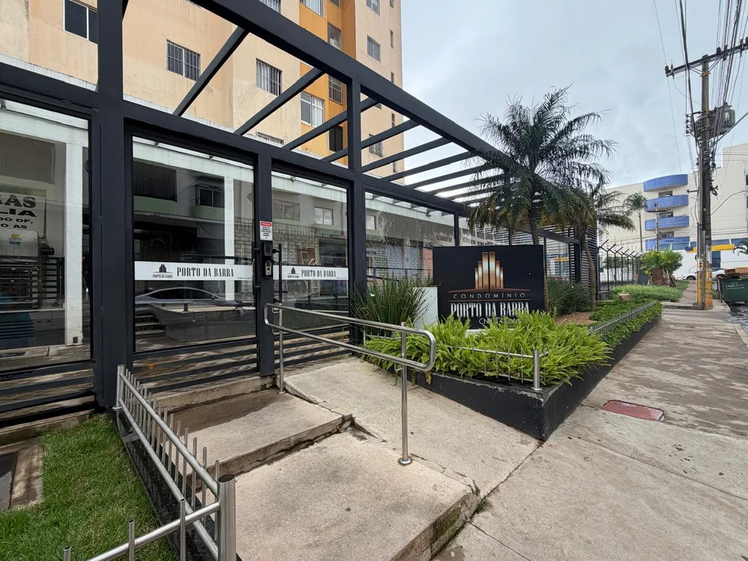 Excelente Loja comercial com localização privilegiada. Loja com aproximadamente ...