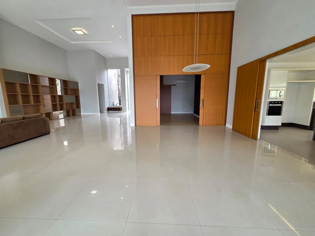 LM Shark Consultoria Imobiliária apresenta: Venha viver o melhor do Lago Norte n...