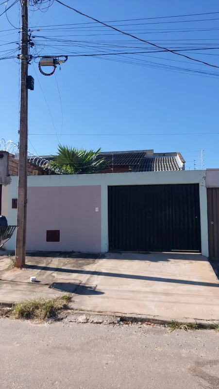 CASA USADA - BAIRRO INDEPENDENCIA 2 - APARECIDA DE GOIANIA02 quartos, sendo 01 s...