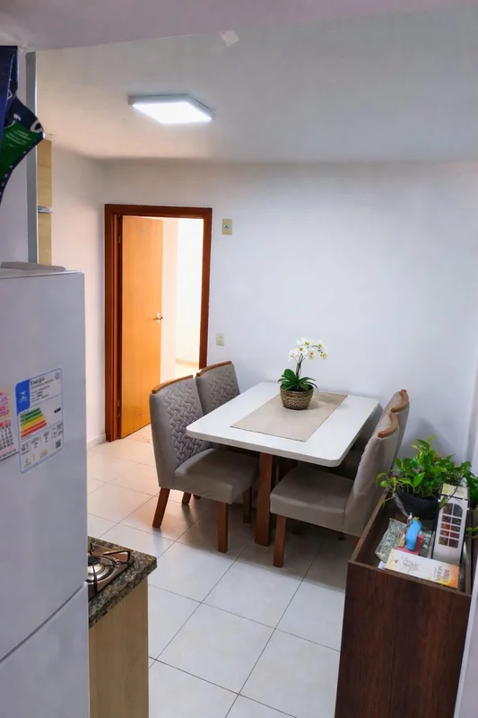 CLN 07 - EXCELENTE PRÉDIO COM ELEVADOR - ÓTIMO APARTAMENTO - COM 29,00 M² PRIVAT...