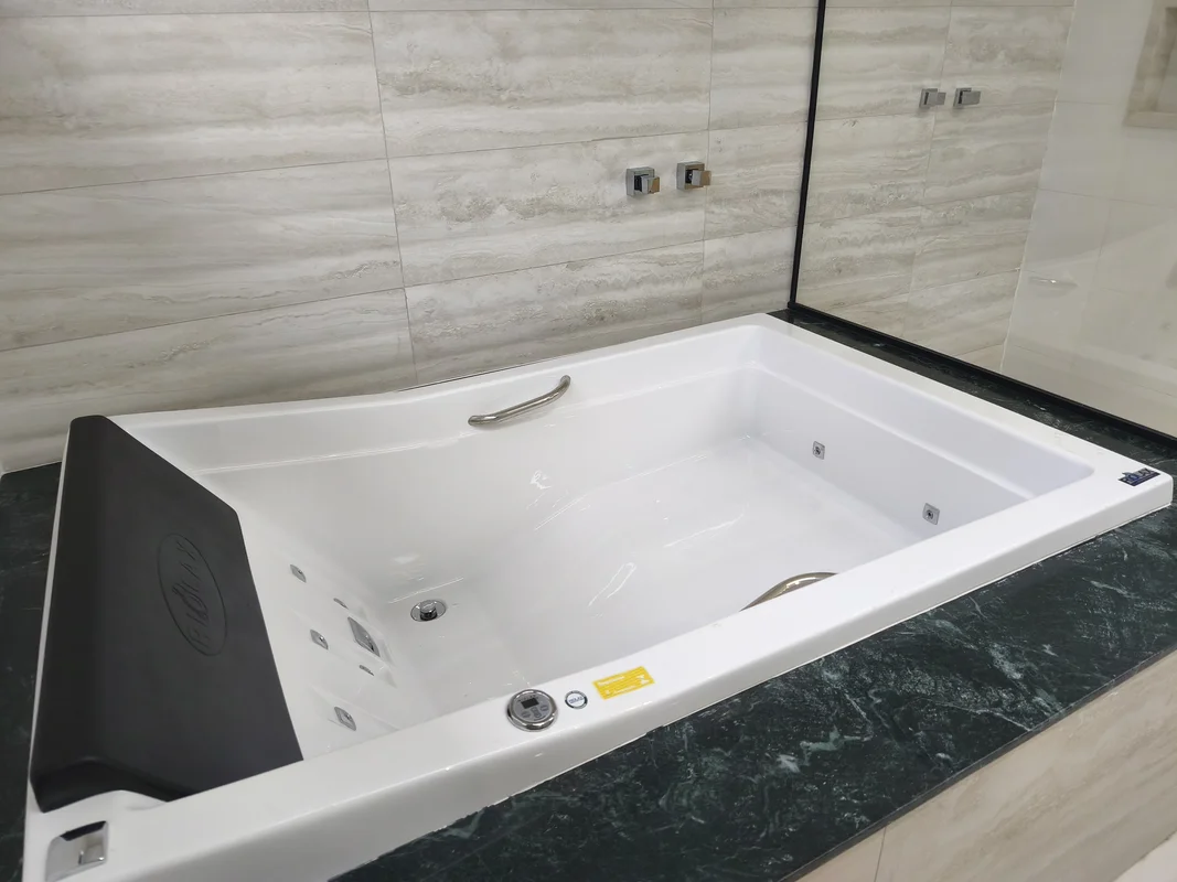 VIVA O LUXO E A EXCLUSIVIDADE NO CONDOMÍNIO RK!?Se você busca uma casa novinha, ...