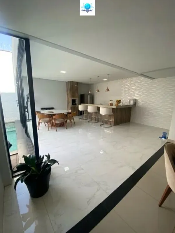 Casa moderna à venda em condomínio fechado - Ideal para sua família!Uma excelent...