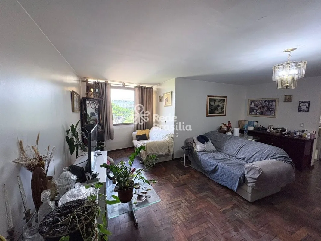Ótimo apartamento para investimentoQuadra com excelente comercio local, próximo ...