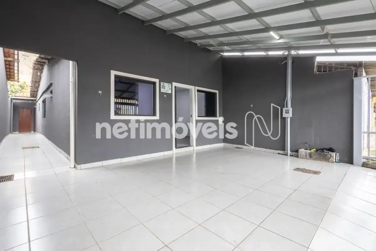 Casa 3 Quartos - Nascente - Qs 11 - Arniqueiras Localização: Qs 11 - Arniqueiras...