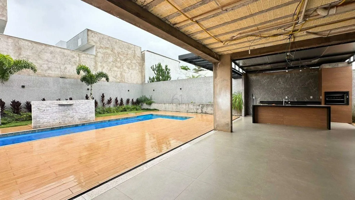 Linda casa em condomínio fechado no Jardim Botânico - excelente oportunidade!Apr...