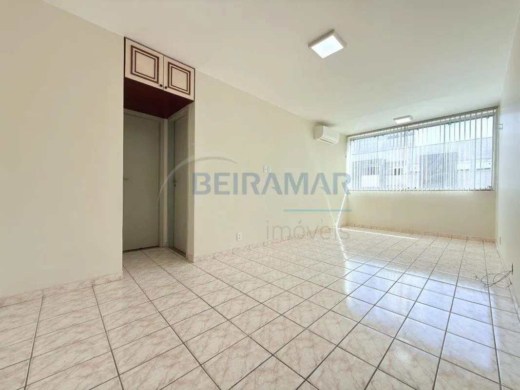 Apartamento de 1 quarto na SQN 216, em localização privilegiada, próximo a comér...
