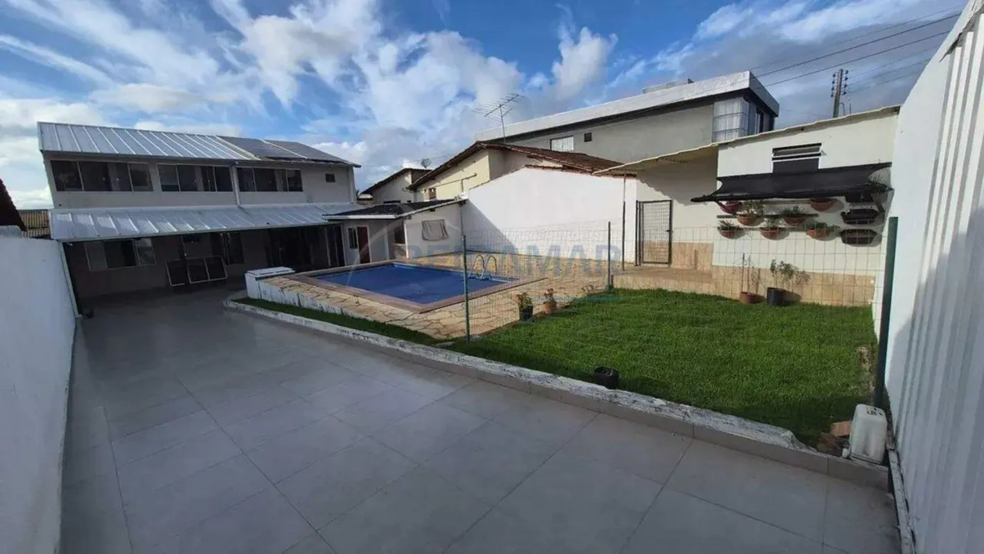 Casa de 3 Suítes com Piscina Aquecida e Energia Fotovoltaica - Condomínio Jardim...