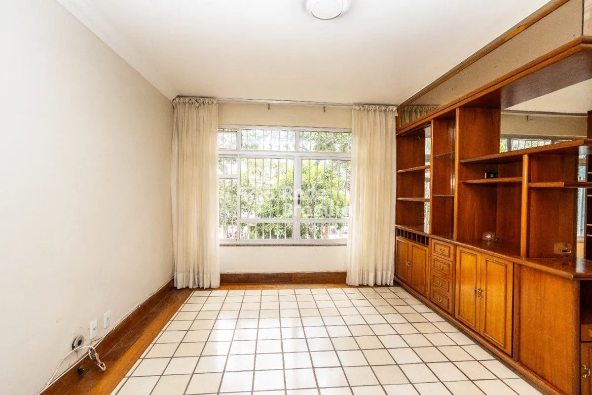 TH34948 - Sqs 412 Asa Sul, Apartamento 02 quartos, 90m². Agende sua visita! Imóv...