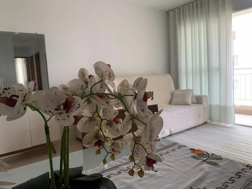 Apartamento com 3 quartos sendo 1 suite, Sala com sacada, Vista Para Bosque e Ár...