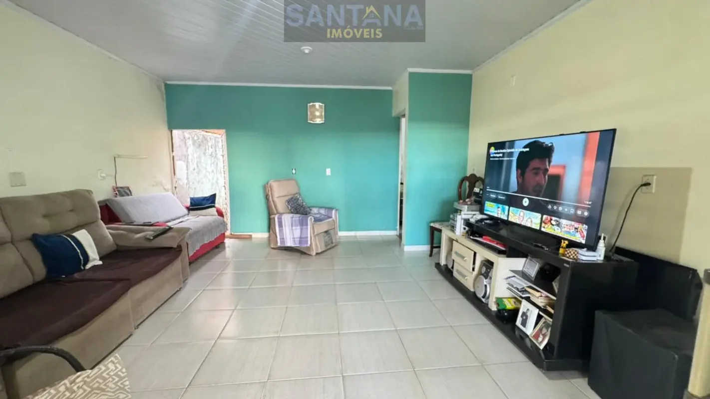Santana Imóveis VendeCasa Ampla na QNL 17 Bloco H – Ótima Localização!Excelente ...
