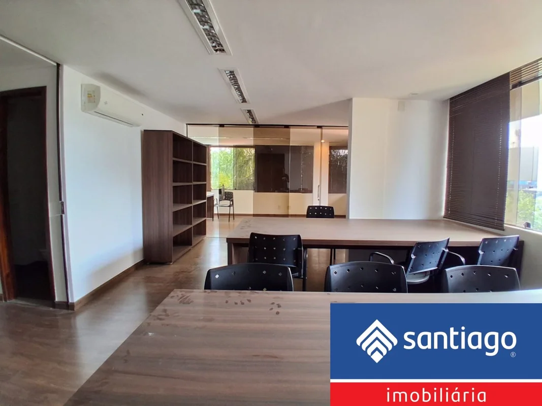 SANTIAGO IMOBILIÁRIA APRESENTA OPORTUNIDADE COMERCIAL NA SMDB CONJUNTO 12 LAGO S...
