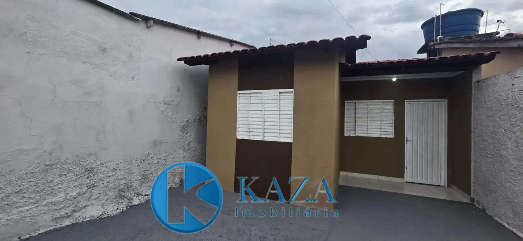 Imóvel composto de 2 quartos, sala, cozinha, banheiro social, varanda, garagem e...