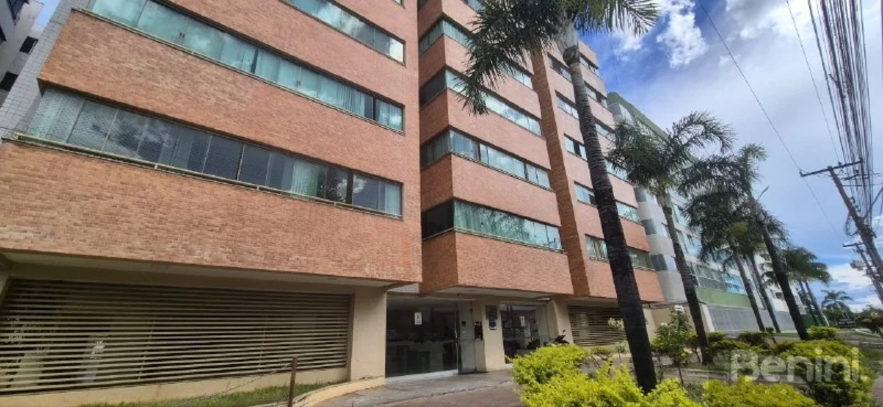 VENDO APARTAMENTONO RIACHO FUNDO I!**LOCALIZAÇÃO PRIVILEGIADA****AO LADO DA FEIR...