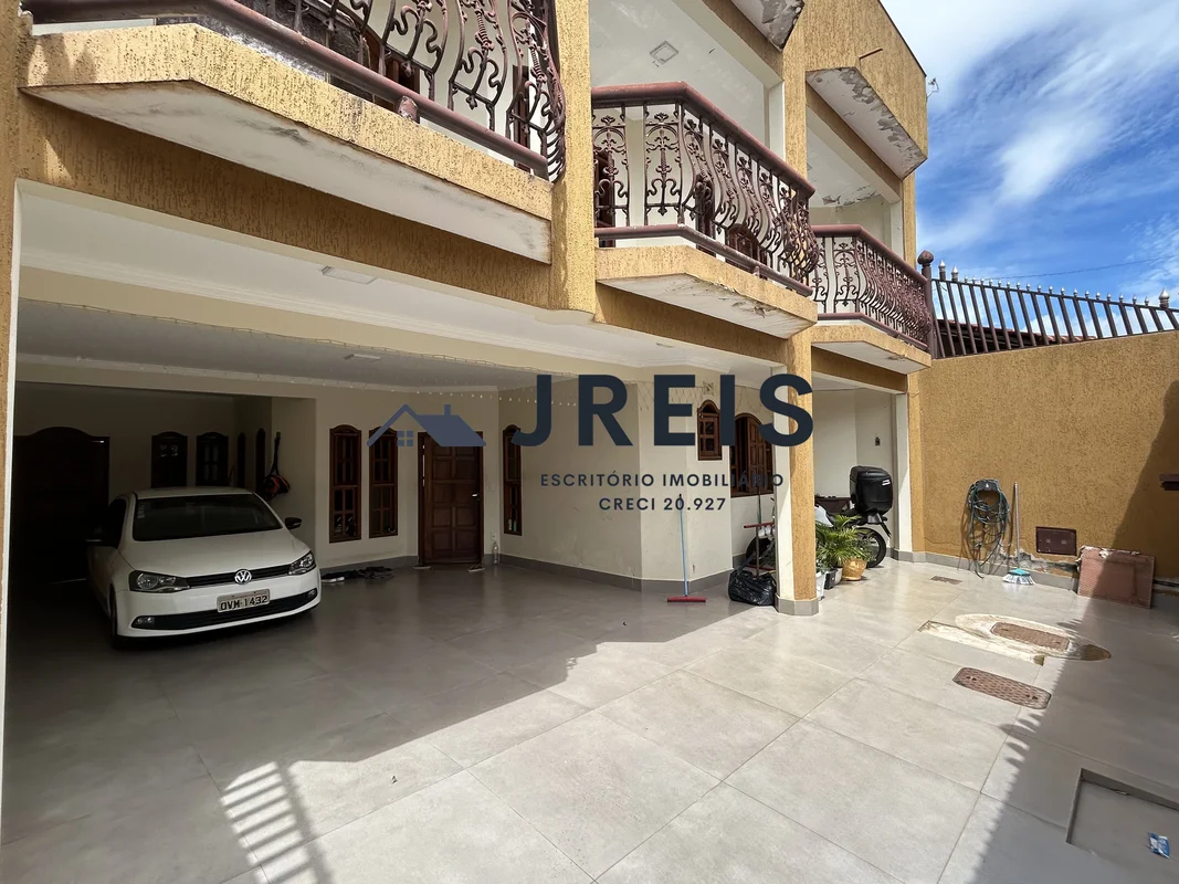 JREIS ESCRITÓRIO IMOBILIÁRIOExcelente imóvel para morar ou investir, com • 3 pav...