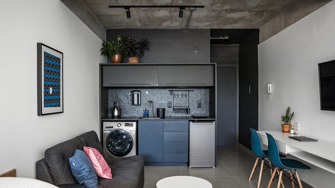 CLN 216 – Asa Norte | Kitnet 1 quarto totalmente reformada, mobiliada e pronta p...