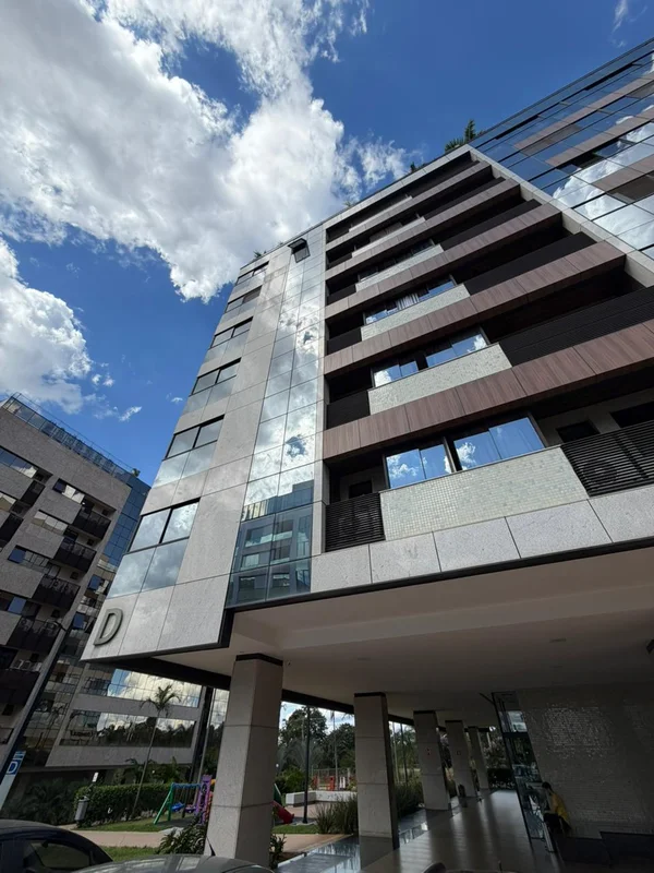 Residencial San Felice – Noroeste | SQNW 108128,54 m² | 3 suítes | 2 vagasUm imó...