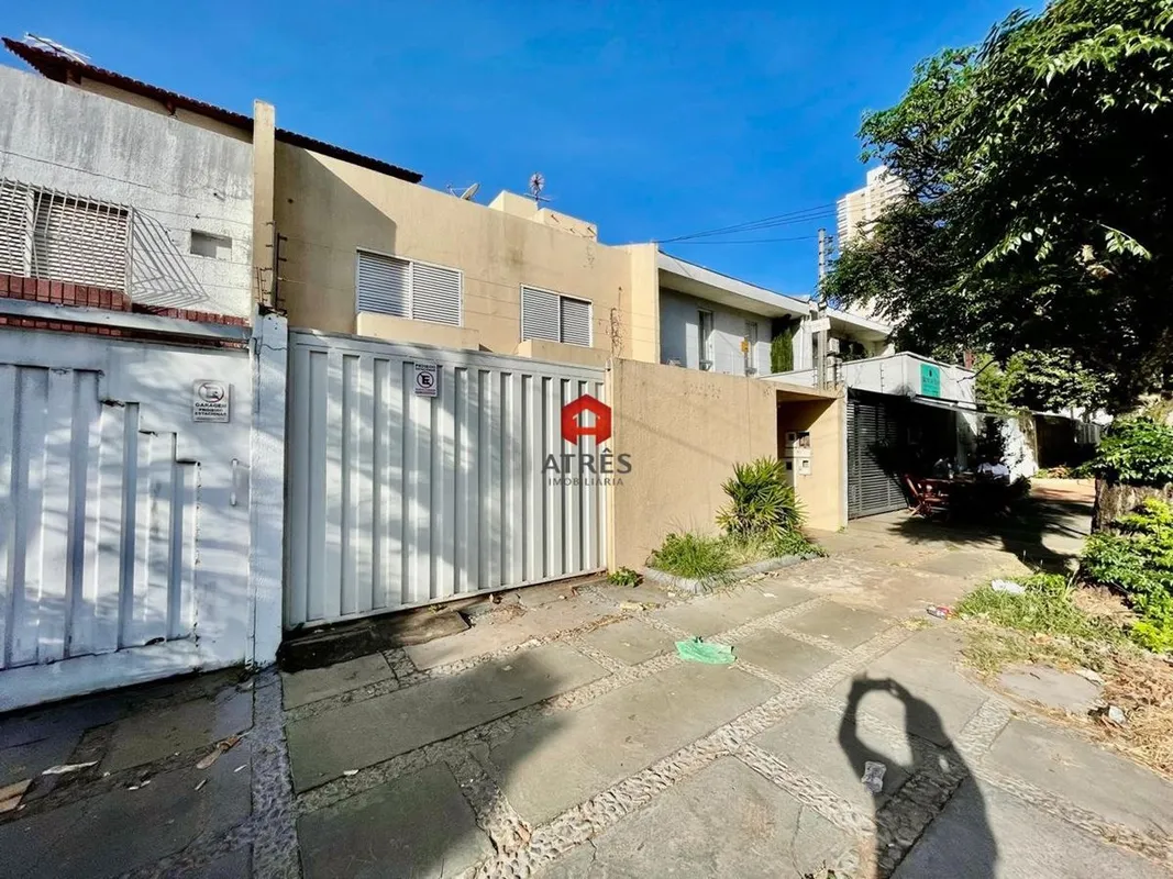 Sobrado residencial localizado no Setor Bueno com aproximadamente 319m² de área ...