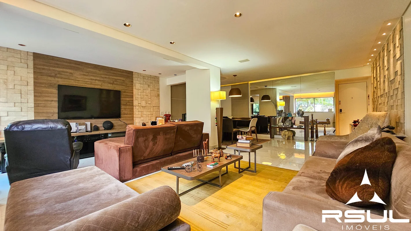 REFORMADÍSSIMO 155 m2 - PRONTINHO PARA RECEBER SUA MUDANÇA Não perca essa excele...