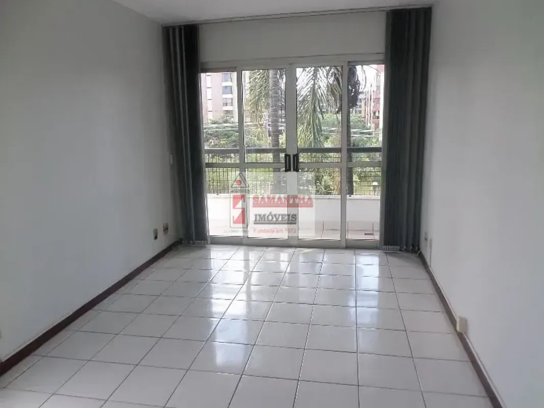 SCLN 311 Bloco C Apto 218 Quadra comercial, Edifício Flap Center.Apartamento de ...