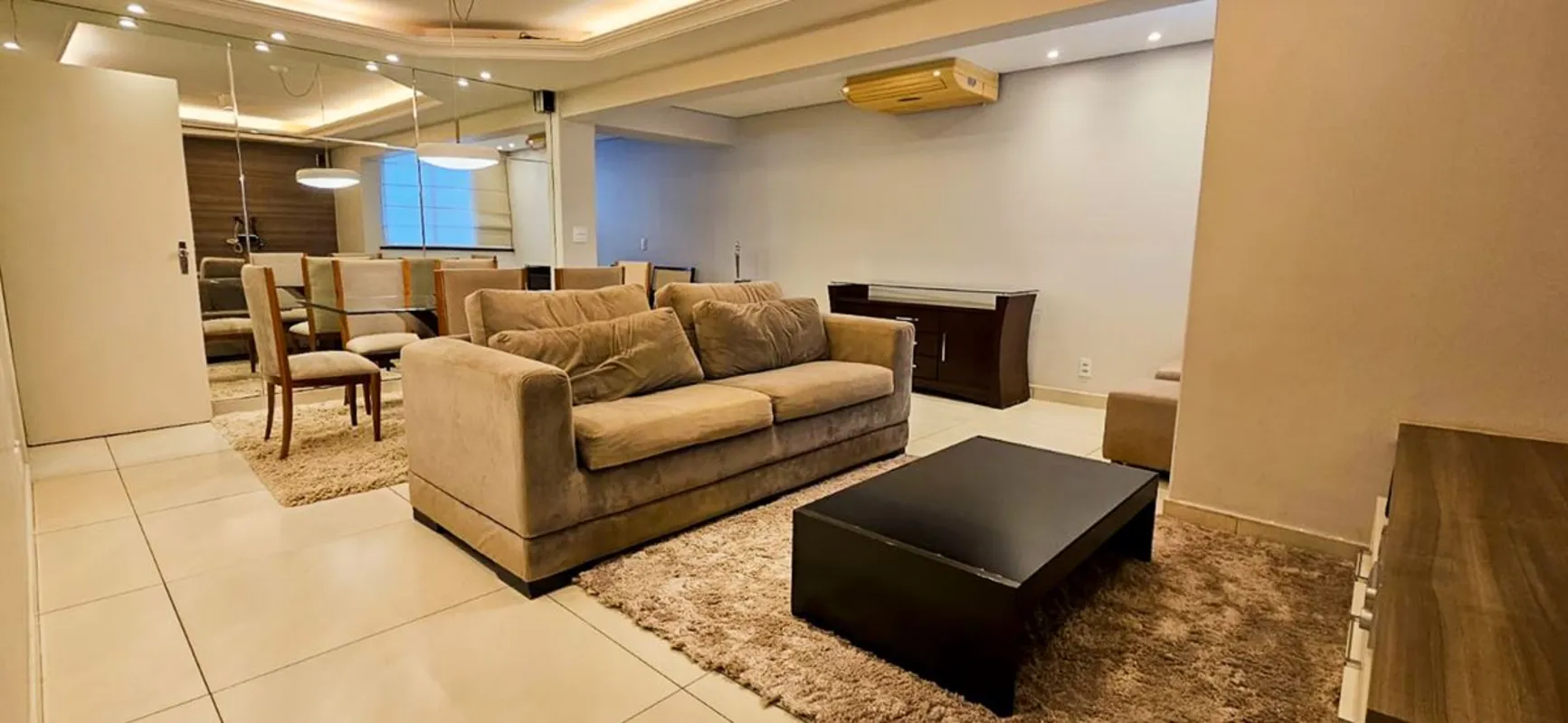 Apartamento de 150 m² com 03 quartos, sendo 01 suíte, sala ampla para 02 ambient...