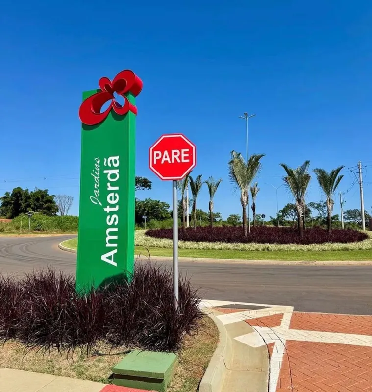 Excelente oportunidade para quem deseja construir em um dos condomínios horizont...