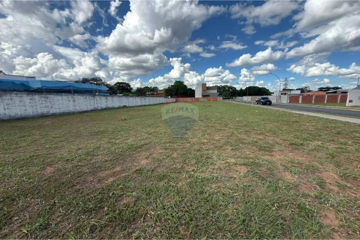 Carla Mendonça - Gerente CorretoraWhatsApp - (61) 9 9541.6219CRECI/DF 25.156FICH...