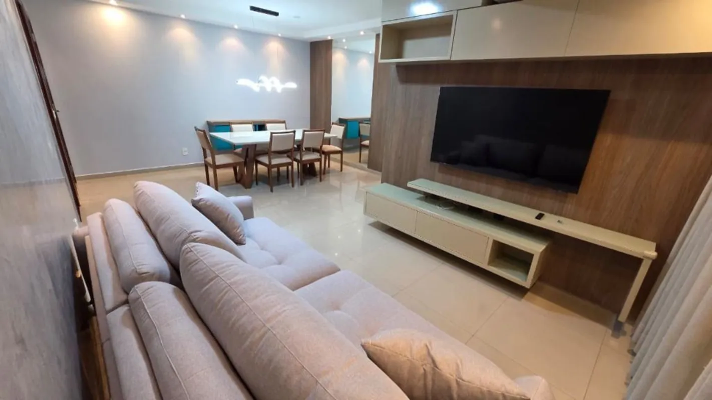 OPORTUNIDADE IMPERDÍVEL PARA LOCAÇÃOLindo apartamento reformado, mobiliado, nasc...