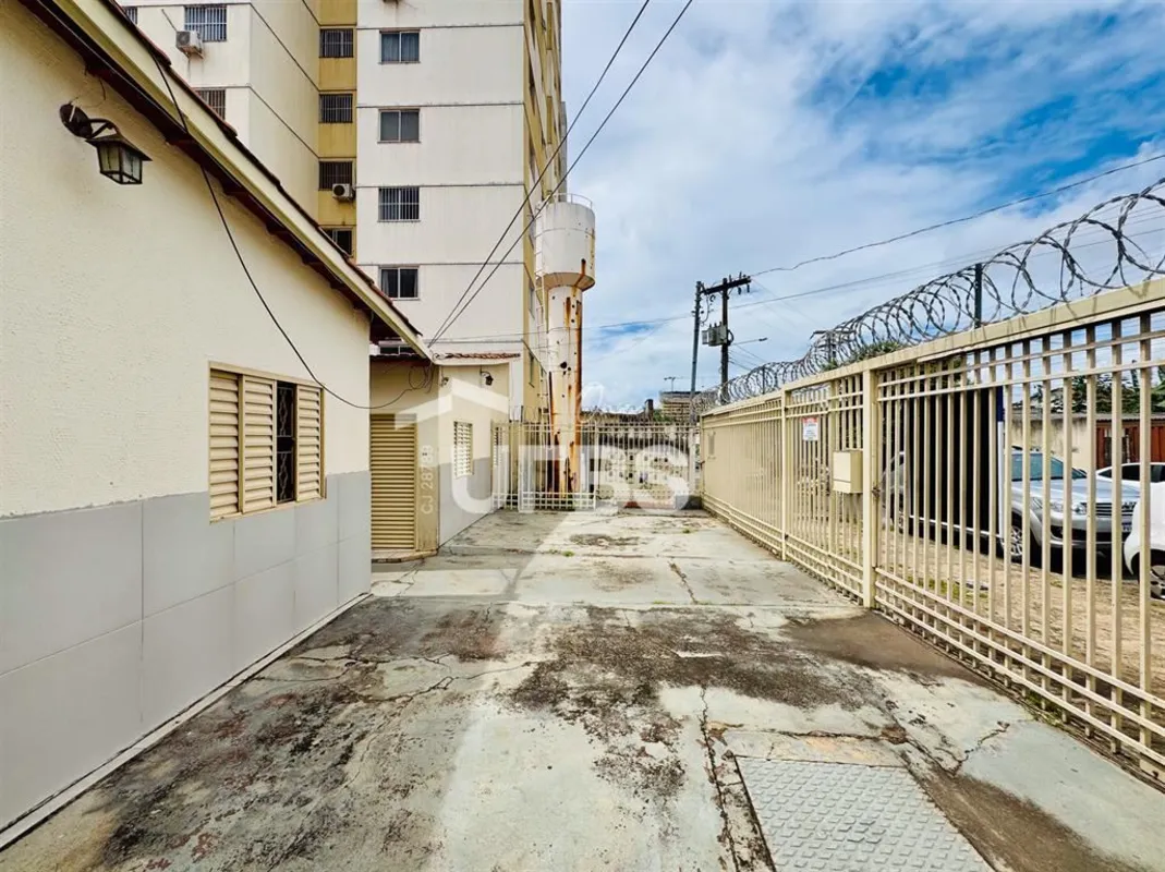 COD U-0030266 - Kitnet 10 unidades ( Gerando renda mensal )- 455m2 de area total...