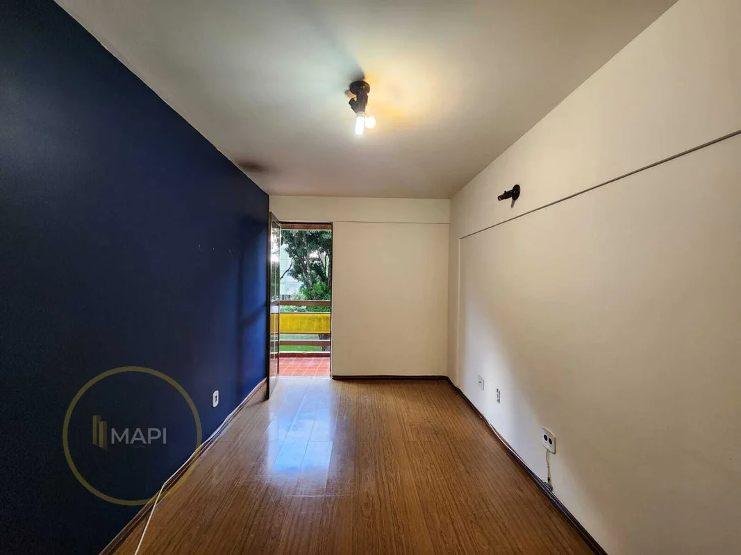 MAPI IMOBILIÁRIA VENDE unidade assim composta e descrita:Descubra este charmoso ...