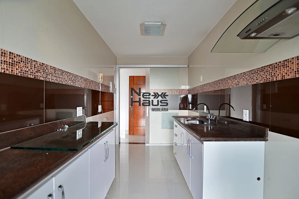 Belíssimo apartamento de altíssimo padrão no MAISON EXCLUSIVE , localização supe...