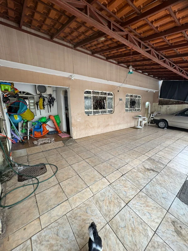 CASA PARA REFORMA COM LAJE Se você busca conforto, praticidade e um ambiente aco...