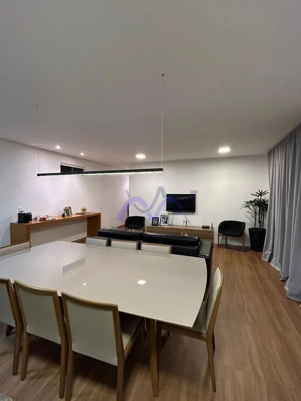 CONDOMÍNIO MINI CHACARASCASA DE 2 QUARTOSSENDO 1 SUÍTEBANHEIRO SOCIALSALA CONJUG...