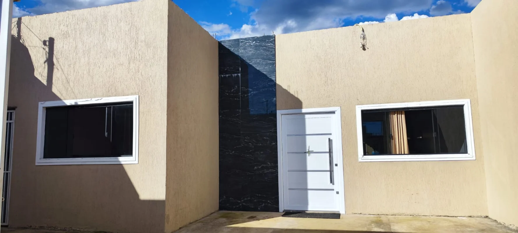  CASA À VENDA – CEILÂNDIA SUL | QNM 9 CONJUNTO D Excelente oportunidade para mor...