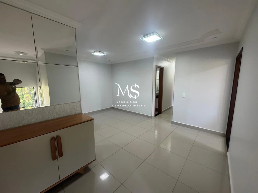 Apartamento Valparaiso-GO-Centro- Ville Blanche 3Apartamento de primeiro andar. ...