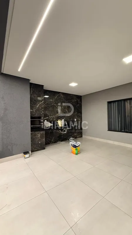 (ID 09)Casa Moderna para Locação no Setor Santa Fé | Pé Direito Alto e Acabament...