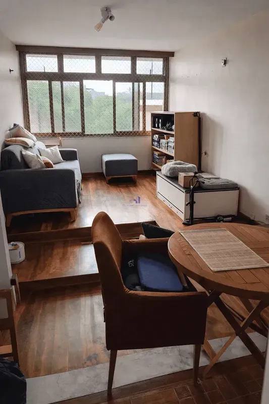 SQN 313 Asa Norte Apartamento vazado, andar altoExcelente apartamento com 102,09...