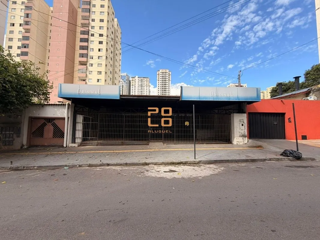 Casa comercial para alugar no Setor Alto da Glória, em Goiânia - GO. Com 380 m²,...