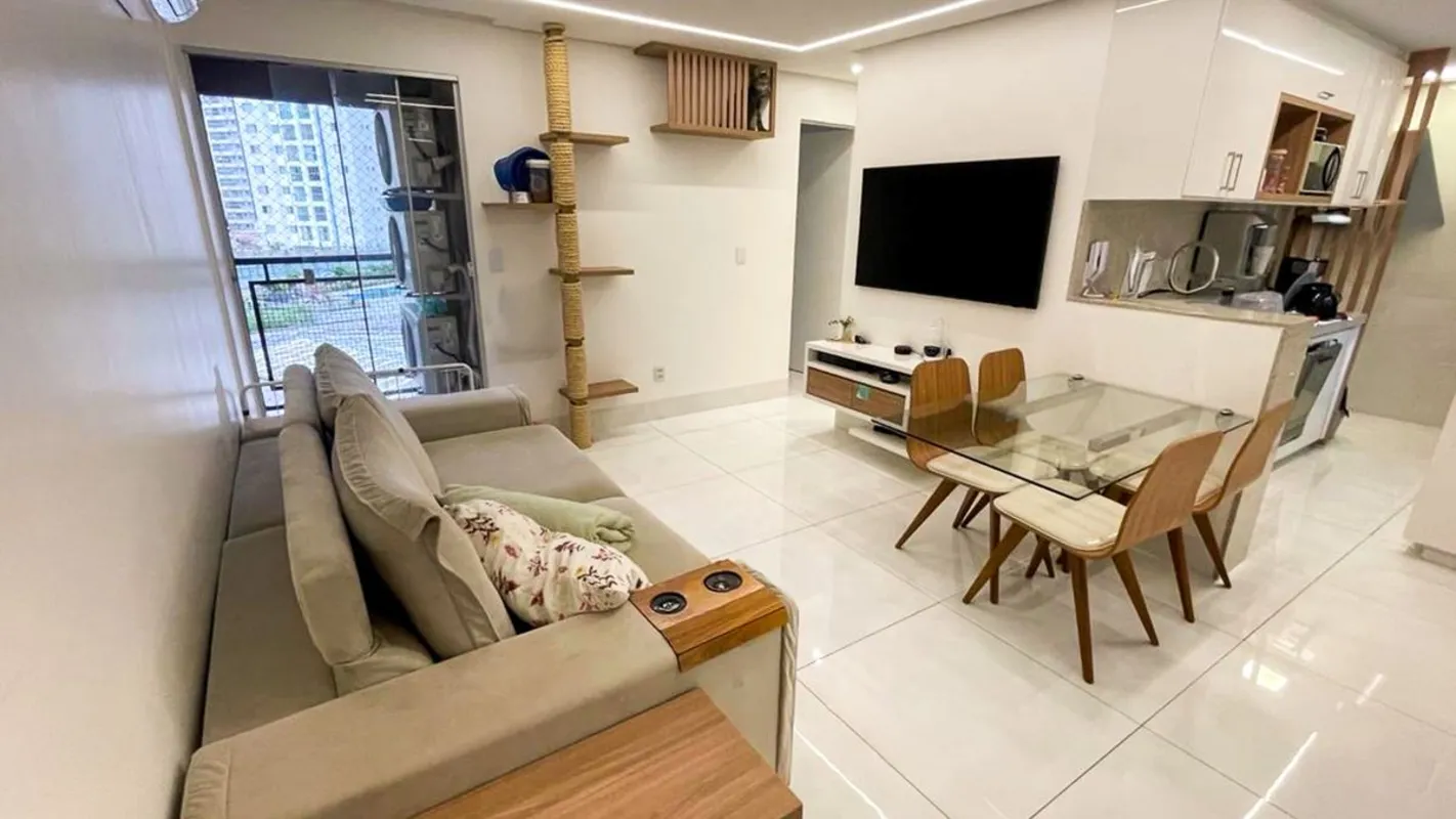 Apartamento de 55mÂ² com 02 quartos, sendo 01 suÃ­te, sala ampla e bem iluminada...