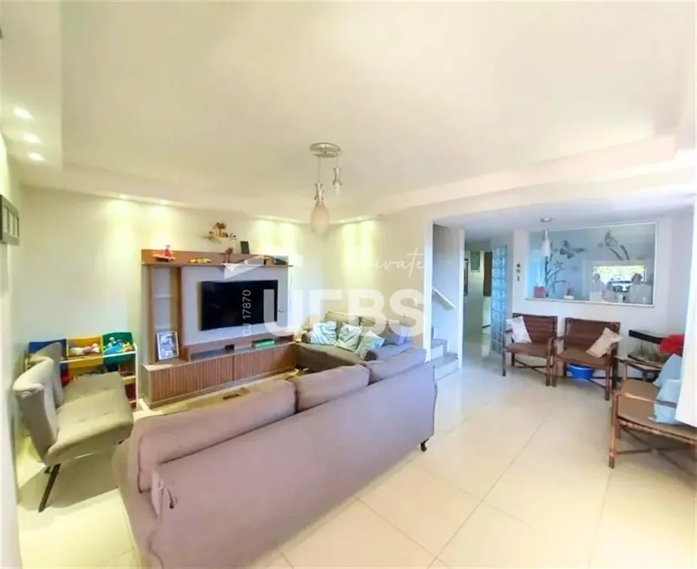 COD U-0029140 - Vende-se Sobrado GeminadoCondomínio Alto da Boa Vista?? Área tot...