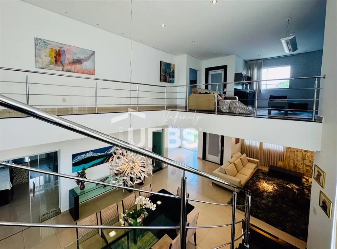 COD U-0029770 - Sobrado Jardins MadriTerreno de 572,29 m2Área construída: 479,36...