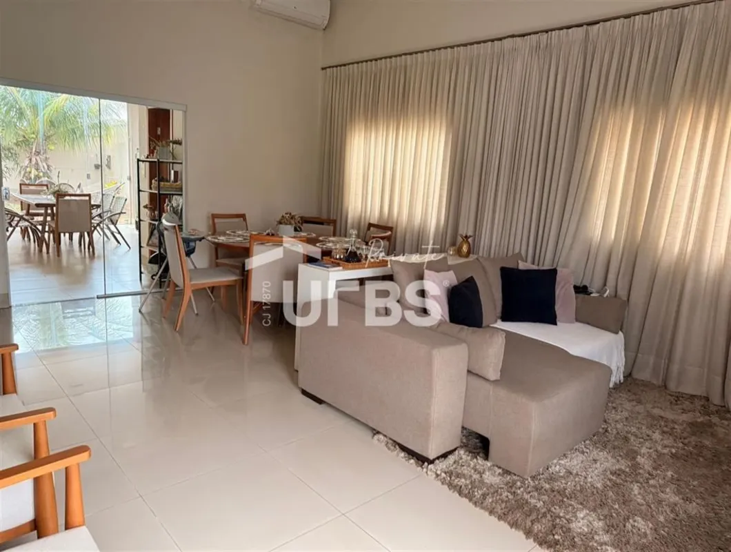 COD U-0029859 - Casa Térrea de Alto Padrão no Jardim Bela Vista: Espaço, Confort...