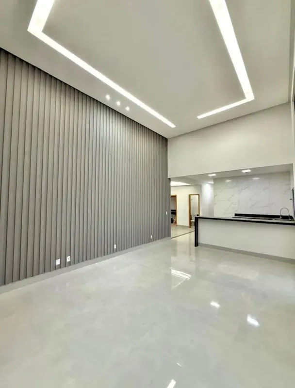 150 m² de construção300 m² de terreno3 quartos, sendo 1 suíteSala amplaCozinha i...