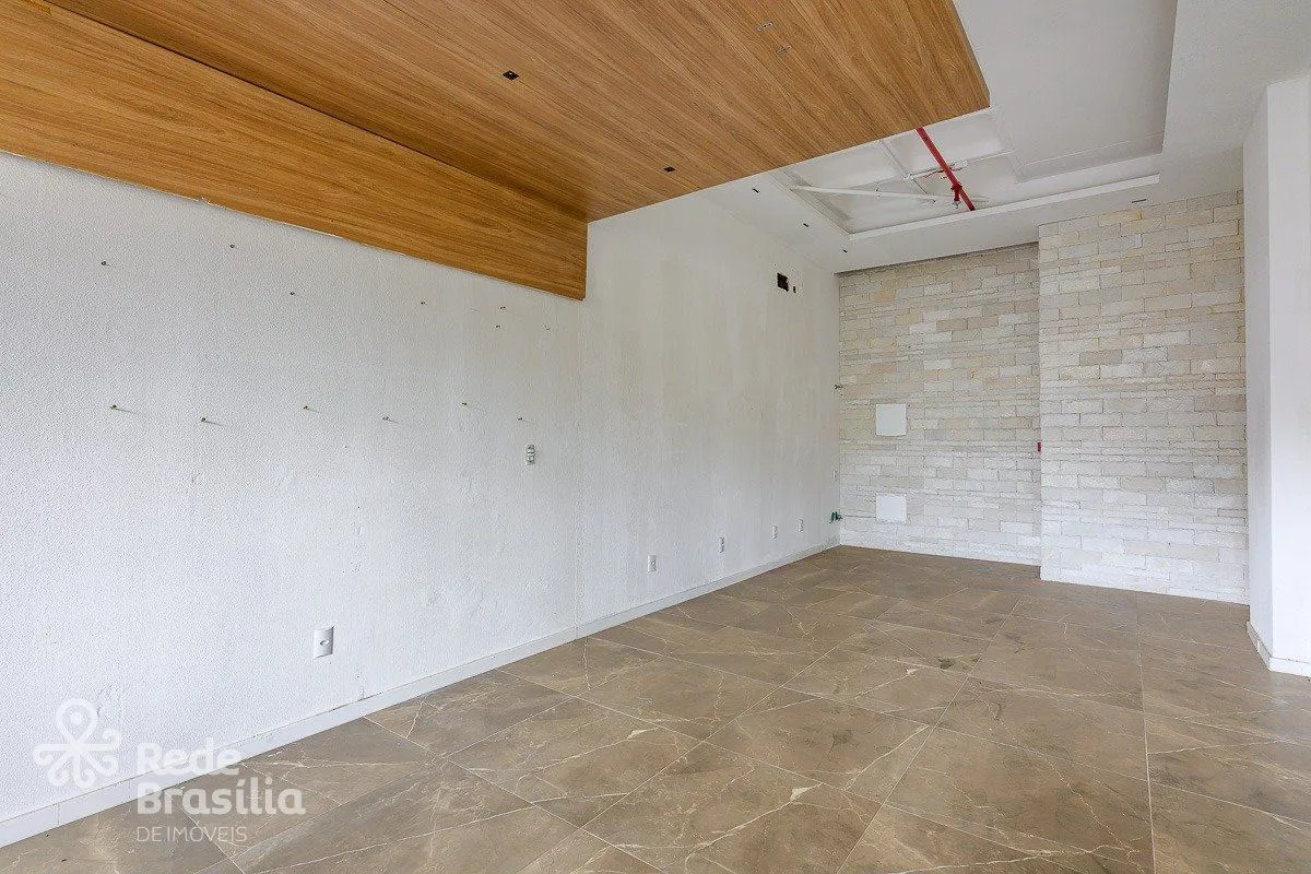 Um complexo empresarial consolidado, agora com oportunidades comerciais no coraç...