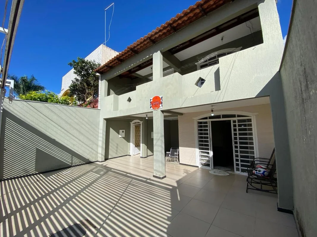  EXCELENTE CASA NO RIACHO FUNDO I Casa ampla com 214m² de área construídaSe você...