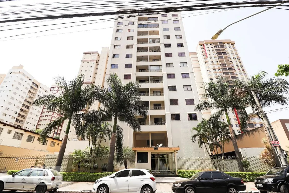 Apartamento todo reformado à venda, Edificio Royal Garden Setor BuenoPossui: 84 ...