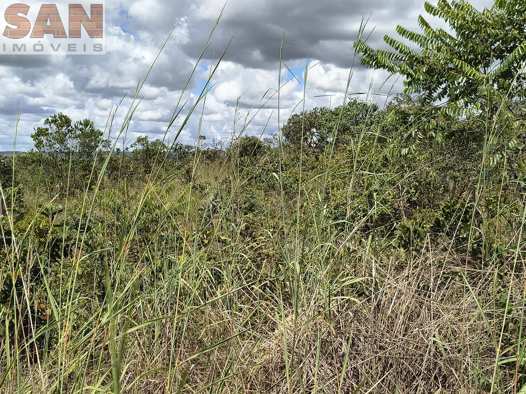 Linda Chácara no Altiplano Leste – 2 Hectares! Excelente oportunidade para quem ...