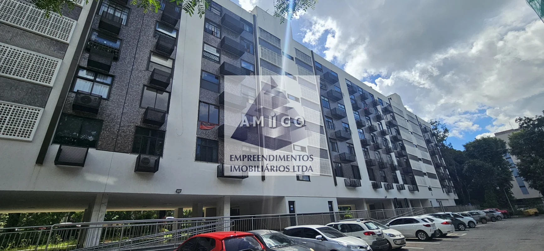 Excelente apartamento com 2 quartos sendo 01 suíte com closet, sala para 2 ambie...