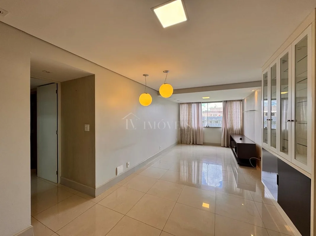 Lilian Vieira Vende:SQN 208 Asa Norte | Cobertura | Nascente | Vazado | Espaço G...