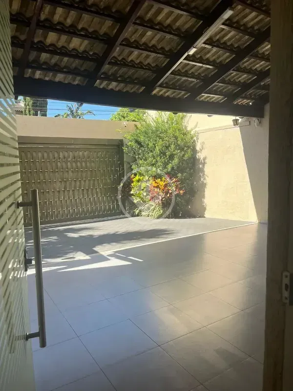 Sobrado com 4 quartos amplos à venda no setor Village Veneza a poucos passos do ...