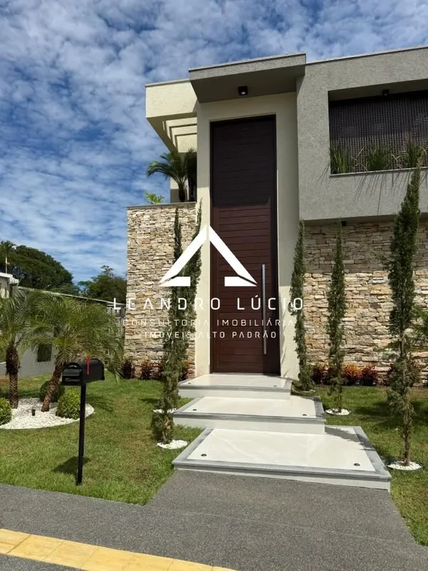 Sobrado Jardins França 4 Suítes Alto Padrão com Elevador e Piscina 320m² Sobrado...